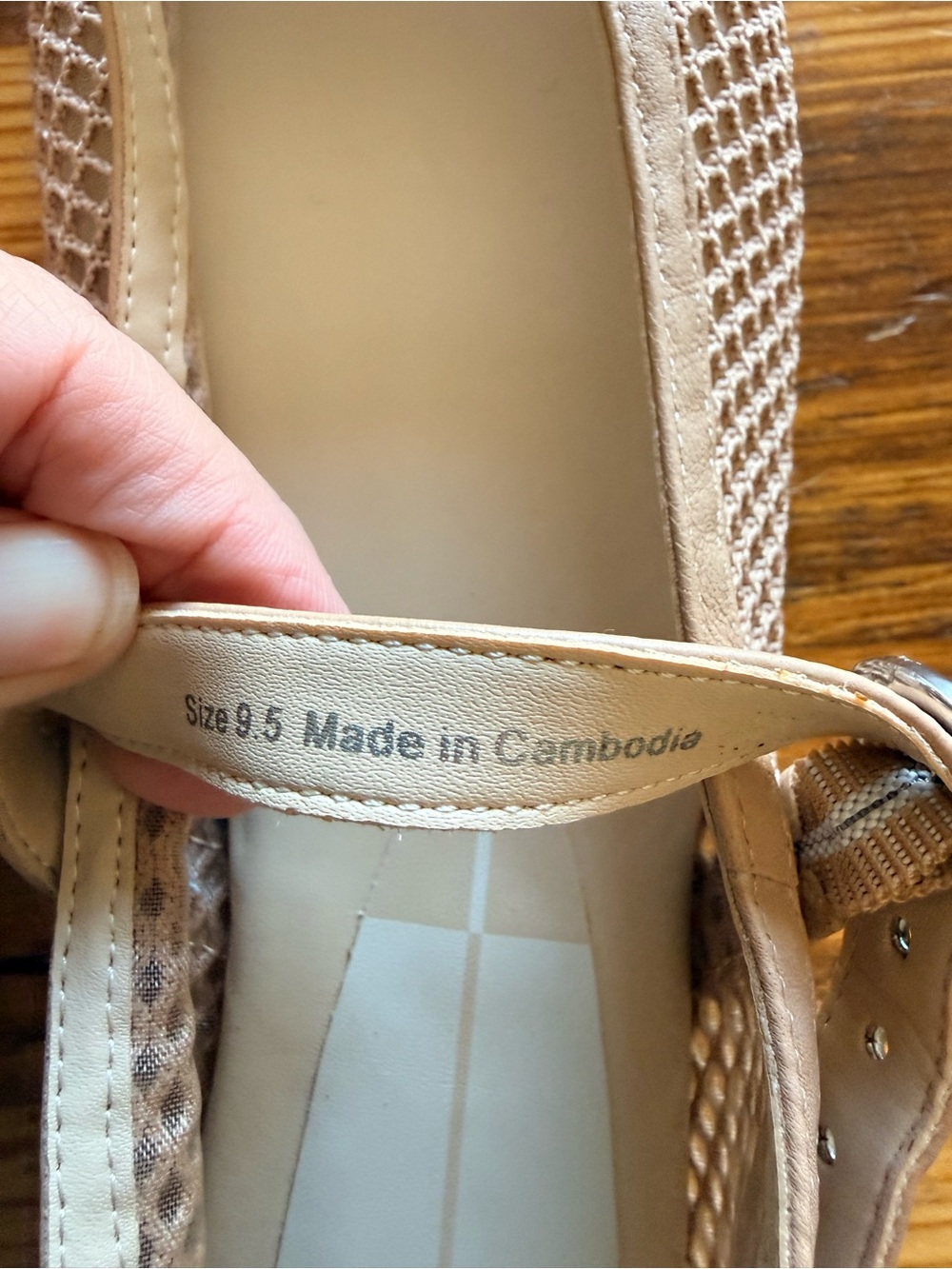 Dolce Vita Rodni Mesh Mary Jane Ballet Buckle Flats NWOB 9.5 Tan - Picture 8 of 8